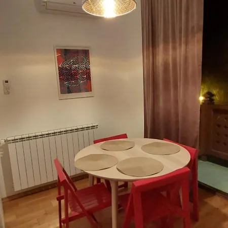 Pink Elephant Apartman *