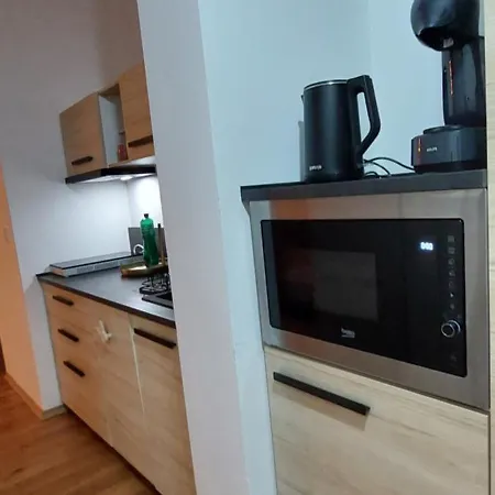 Pink Elephant 아파트 수보티차