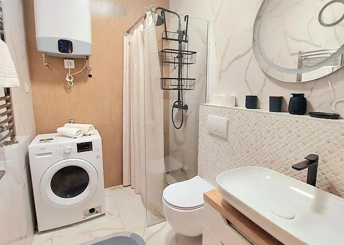 Daire Pink Elephant Subotica